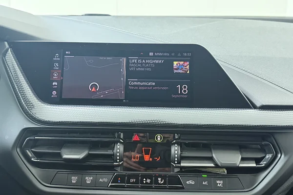 BMW 1 Hatch (F40) (2021) — foto 3 van 29
