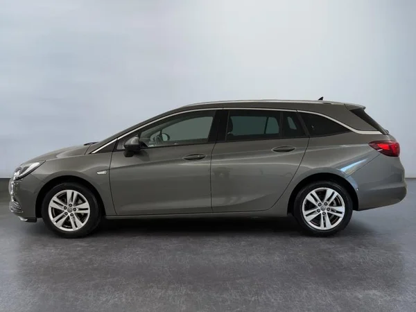 OPEL Astra Sports Tourer (2019) — foto 23 van 27