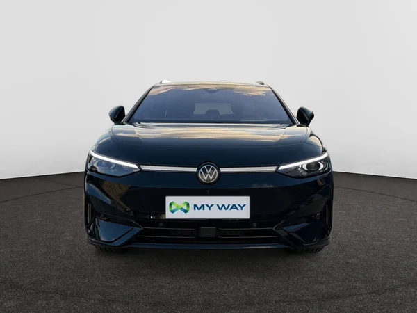 VOLKSWAGEN ID.7 Tourer (2026) — foto 2 van 9