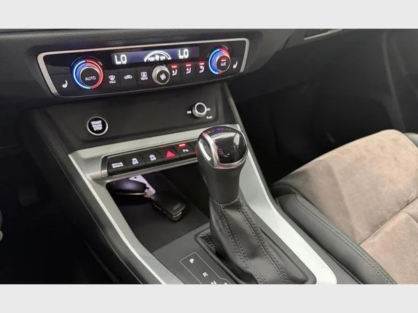Audi Q3 Sportback (2022) — foto 3 van 27