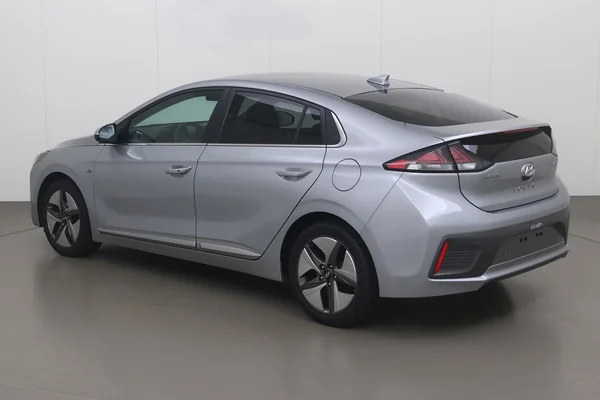 Hyundai Ioniq Hev (2020) — foto 14 van 20