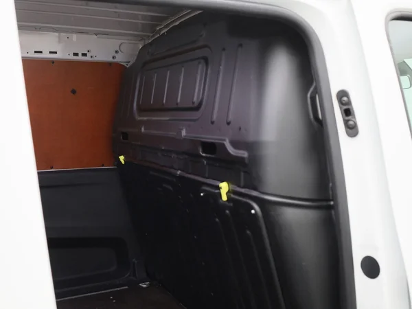 Opel Combo (2022) — foto 8 van 39