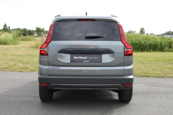 Dacia Jogger (2023) — foto 32 van 34