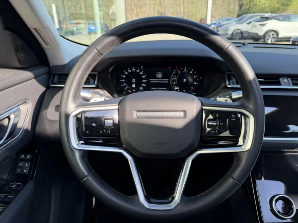 Land Rover Range Rover Velar (2022) — foto 8 van 28