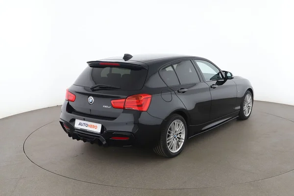 BMW 1-serie (2018) — foto 12 van 16