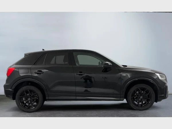 Audi Q2 (2021) — foto 21 van 27