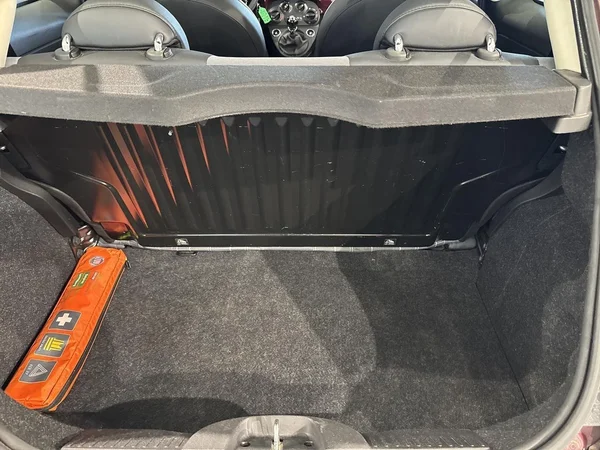 Fiat 500 (2019) — foto 14 van 15