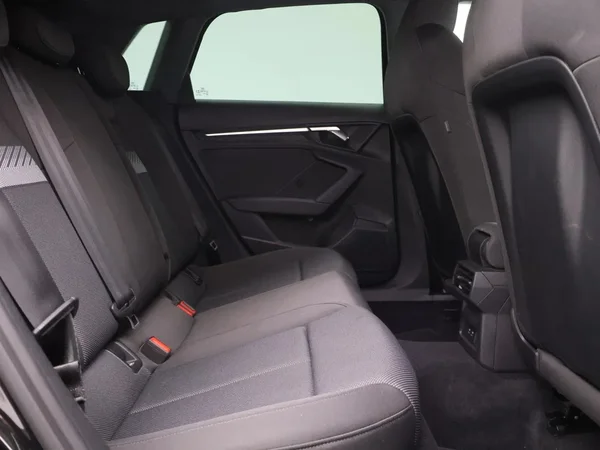 Audi A3 (2021) — foto 24 van 28