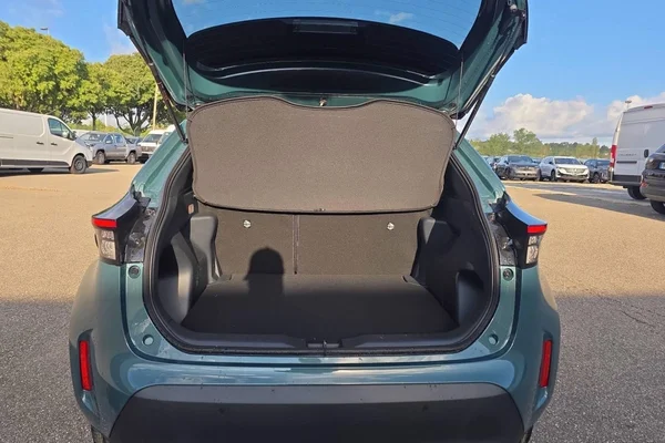 Toyota Yaris Cross Hybrid (HEV) (2026) — foto 3 van 26