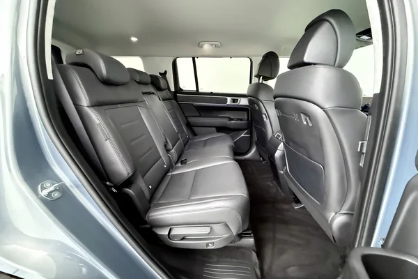 Hyundai Santa Fe HEV (2025) — foto 18 van 38