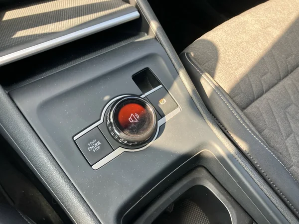 VOLKSWAGEN Tiguan eHybrid (PHEV) (2025) — foto 11 van 24