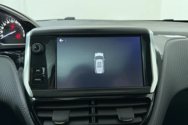 Peugeot 2008 (2019) — foto 5 van 24