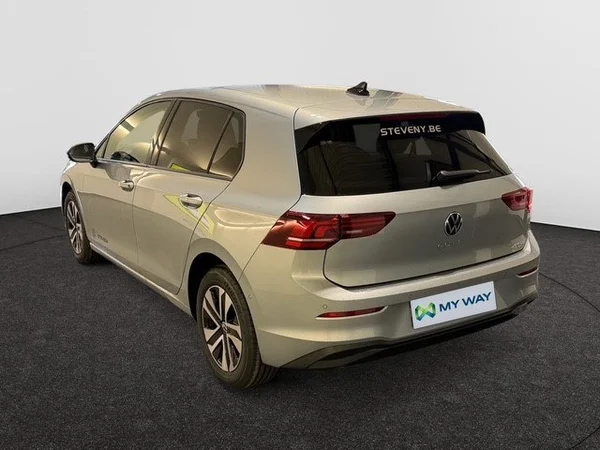 VOLKSWAGEN Golf VIII (2026) — foto 15 van 21