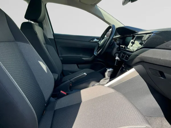 VOLKSWAGEN Polo (2024) — foto 8 van 24