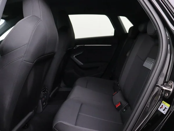 AUDI A3 Sportback (2025) — foto 8 van 18