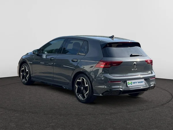 VOLKSWAGEN Golf VIII (2025) — foto 18 van 24