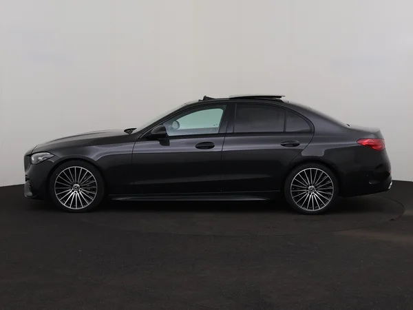 MERCEDES C 180 (2022) — foto 12 van 30