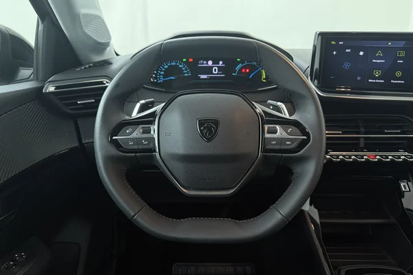 Peugeot 208 (2025) — foto 2 van 20