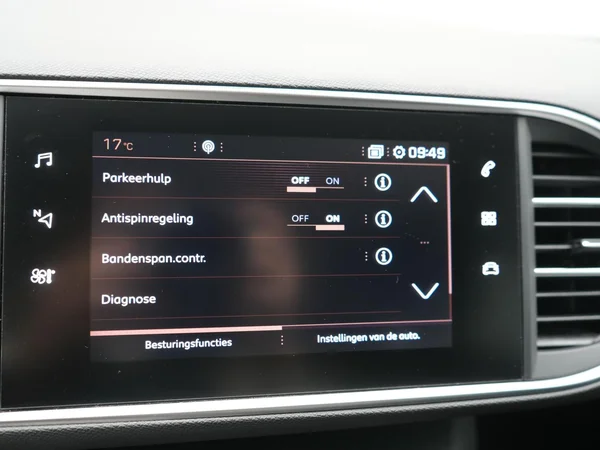 PEUGEOT 308 SW (2019) — foto 15 van 23