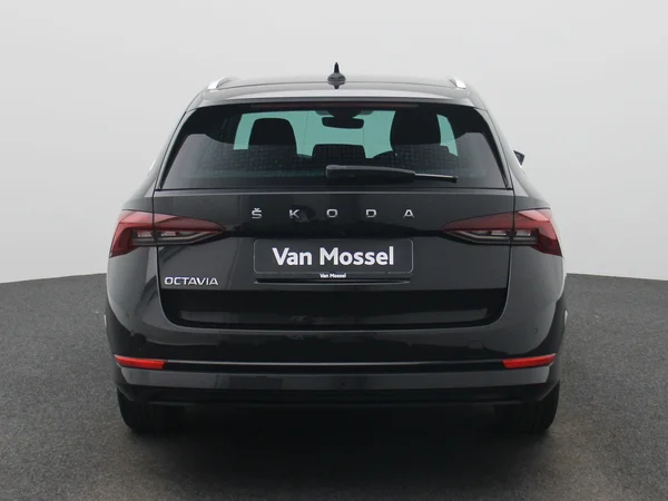 Škoda Octavia (2021) — foto 38 van 41