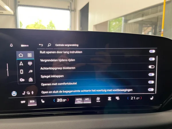 AUDI A6 Avant e-tron (2025) — foto 14 van 24