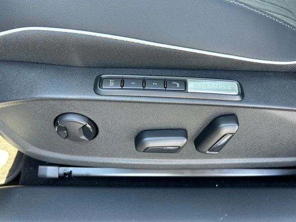 VOLKSWAGEN ID.4 (2026) — foto 7 van 23