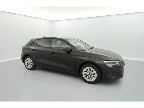 AUDI A3 Sportback PHEV (2021) — foto 4 van 36