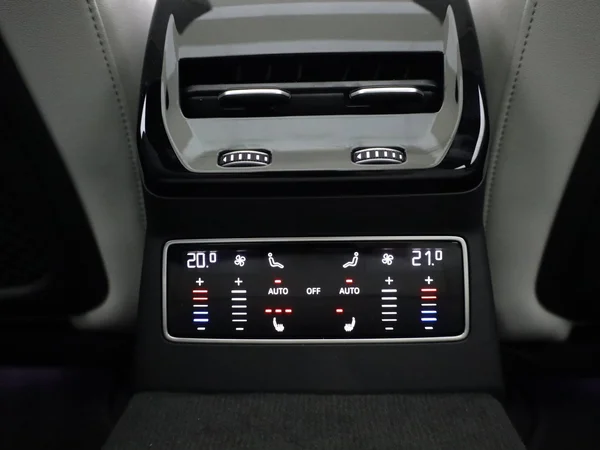 AUDI A6 Avant (2025) — foto 18 van 35