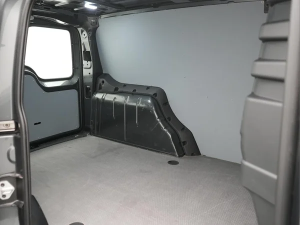 VOLKSWAGEN Caddy Maxi Van (2023) — foto 5 van 24