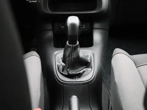 Citroën C3 (2022) — foto 2 van 38