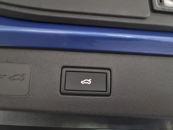 VOLKSWAGEN T-Roc (2026) — foto 13 van 23