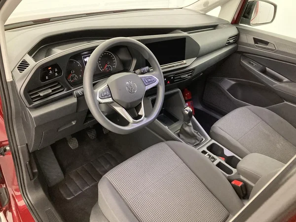 VOLKSWAGEN Caddy Maxi (2023) — foto 9 van 36