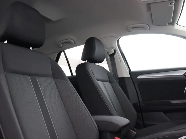 VOLKSWAGEN T-Roc (2025) — foto 18 van 18