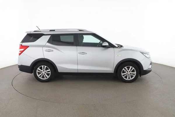 Ssangyong Xlv (2018) — foto 13 van 16