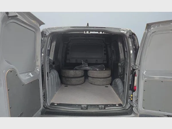 Volkswagen Caddy Van (2023) — foto 21 van 29