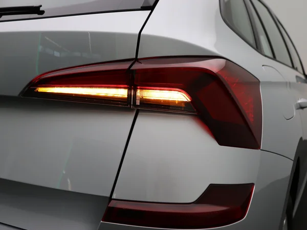 SKODA Kamiq (2025) — foto 15 van 17