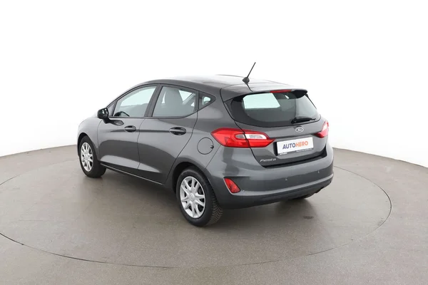 Ford Fiesta (2018) — foto 10 van 16
