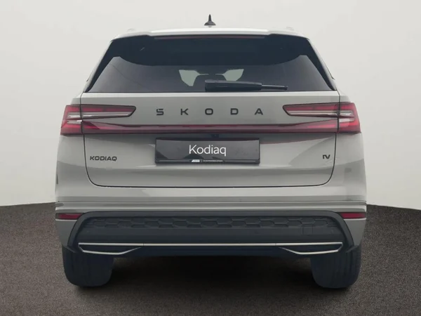 SKODA Kodiaq PHEV (2026) — foto 6 van 10