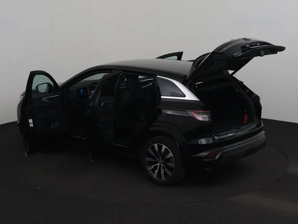 RENAULT Austral (2024) — foto 28 van 29