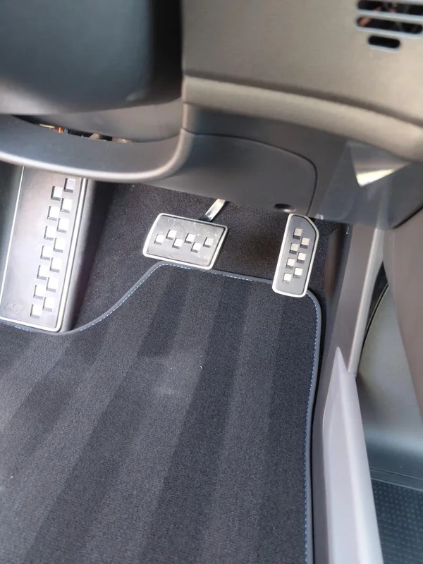 Hyundai IONIQ 6 (2026) — foto 13 van 13