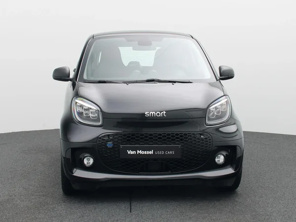 smart Fortwo (2024) — foto 19 van 25
