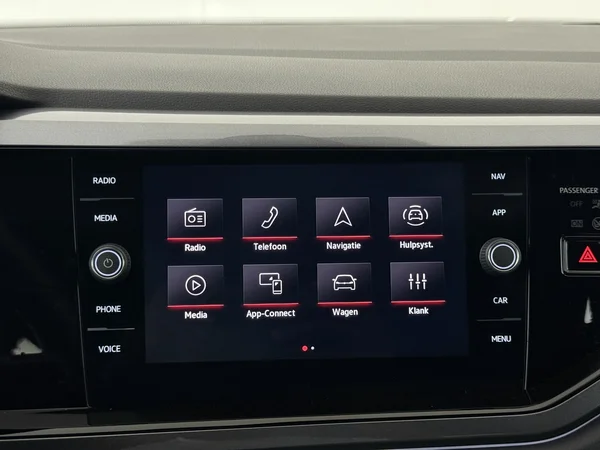 VOLKSWAGEN Polo GTI (2025) — foto 10 van 29