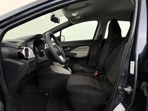 NISSAN Micra (2018) — foto 2 van 24