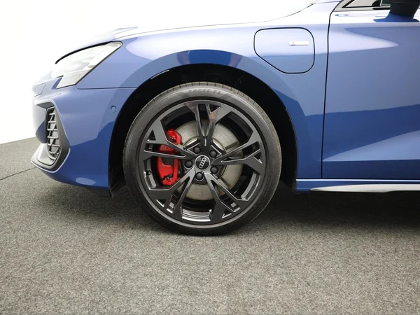 AUDI A3 Sportback PHEV (2025) — foto 6 van 24