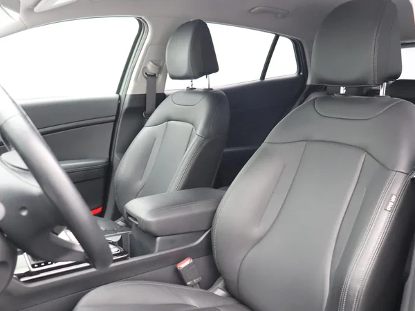 KIA Sportage HEV (2024) — foto 4 van 17