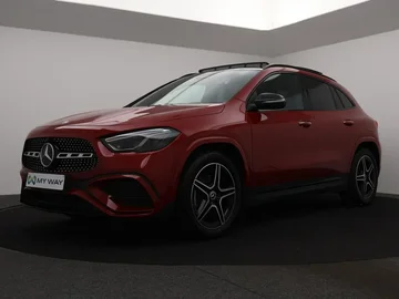 Mercedes-Benz GLA (2025)