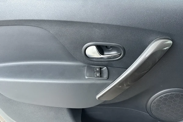 Dacia Logan Mcv Stepway (2020) — foto 8 van 23