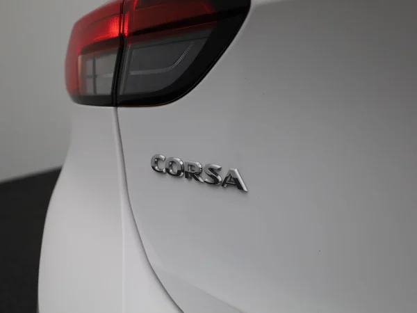 Opel Corsa (2023) — foto 21 van 36