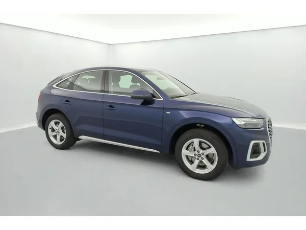 AUDI Q5 Sportback (2022) — foto 30 van 36