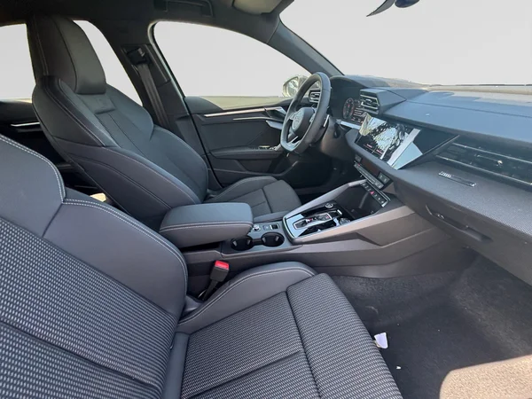 AUDI A3 Sedan (2025) — foto 6 van 24